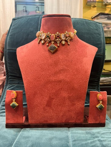 Royal Floral Kundan Necklace